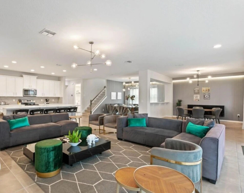 9 Bed 6.5 Bath Solara Resort 9 Bedroom Home by RedAwning