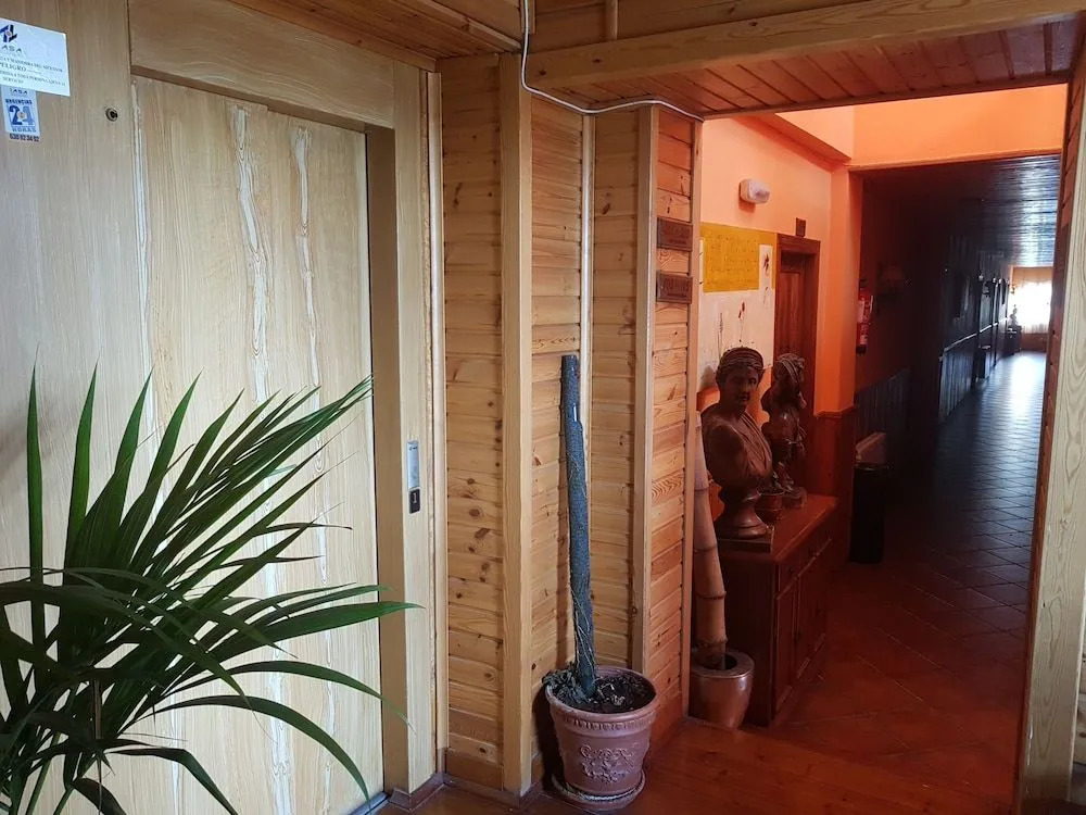 Hostal Sierra De Baza