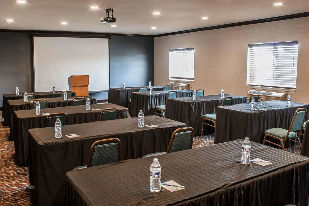 Comfort Inn Federal Way - Seattle