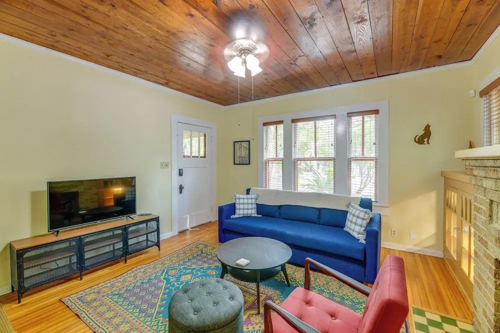 San Antonio Gem in Prime Location w/ Outdoor Space