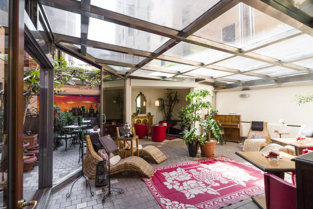 Hotel Carrobbio