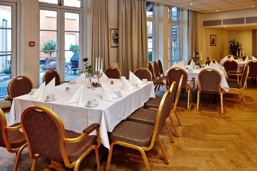 Hotel Vinhuset