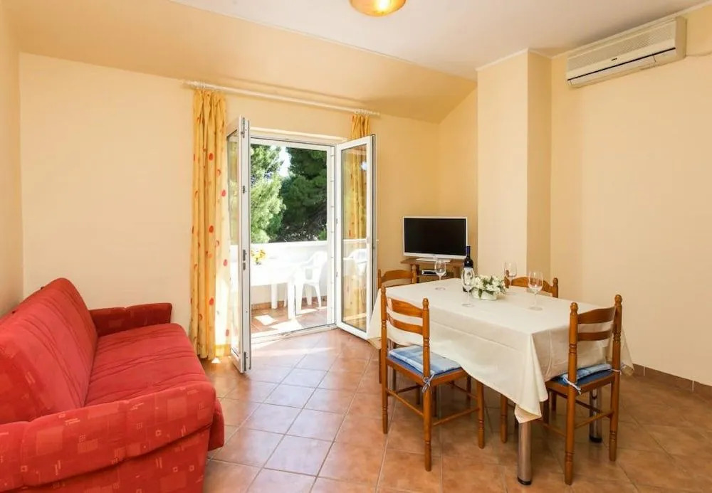 Apartment & Room Braica