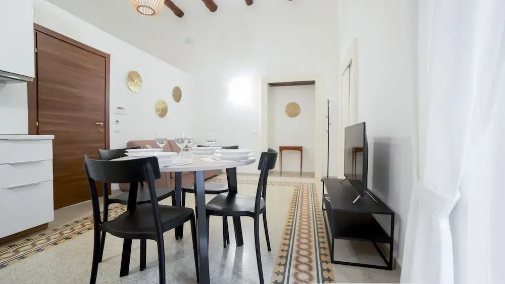 Italianway - Piedigrotta 54 B