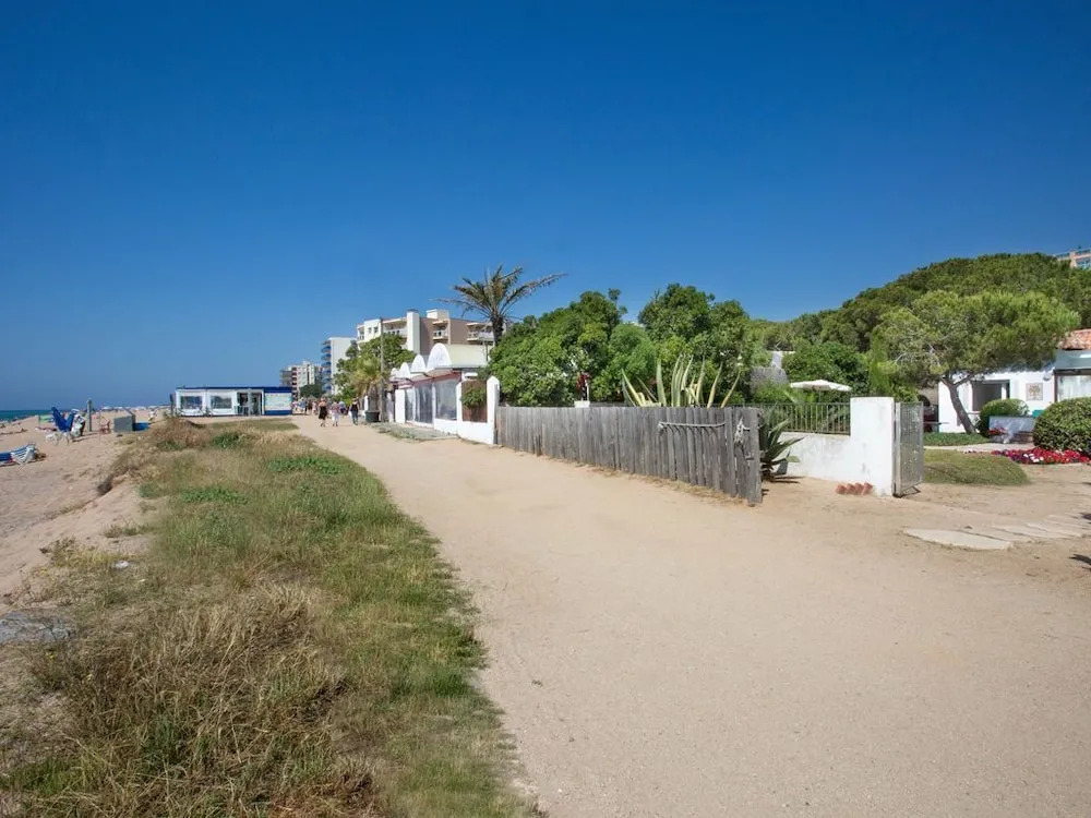 Villa Erika Beach House