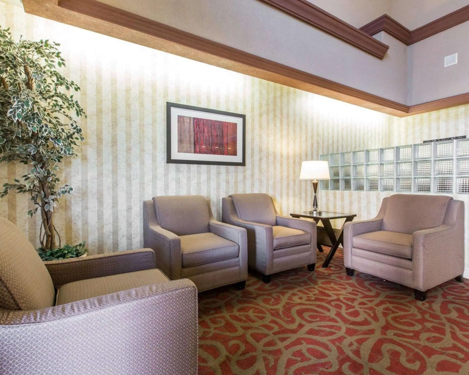 Comfort Suites Palm Desert I-10