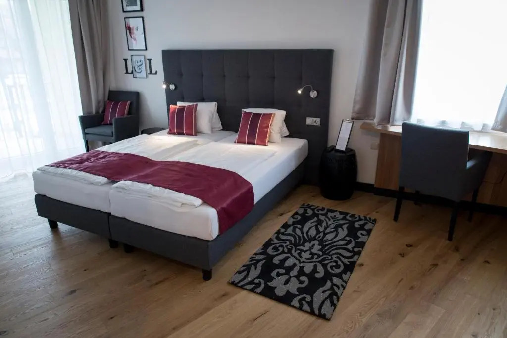 Hotel Locker & Legere - Self Check-in am Wochenende