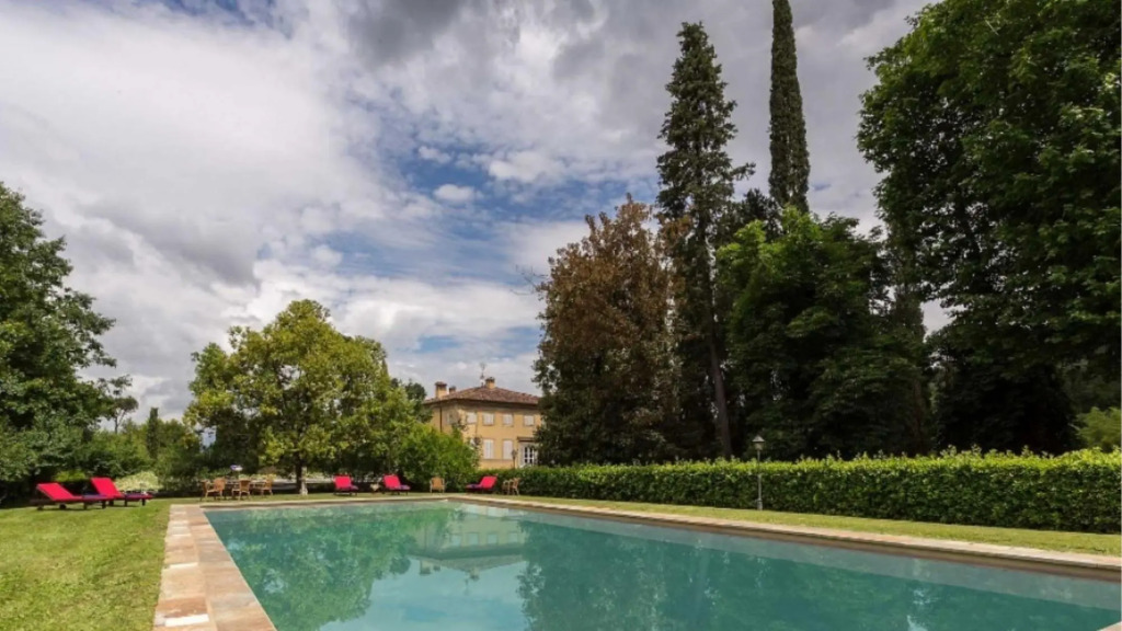 Aristocratic Luxury Villa Lucca-villa Lenna
