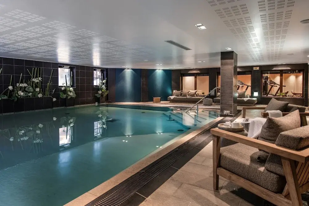 Manali Lodge by Alpine Resorts