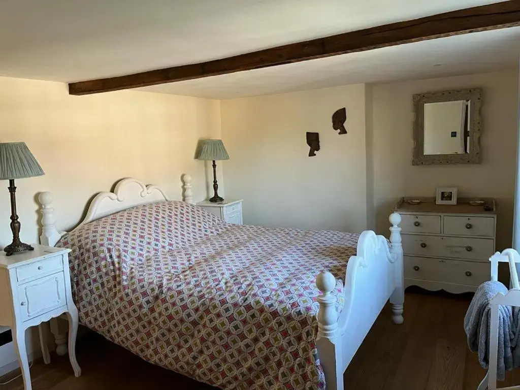 Cosy Flint Cottage