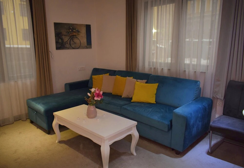 Deluxe Nortel Hotel