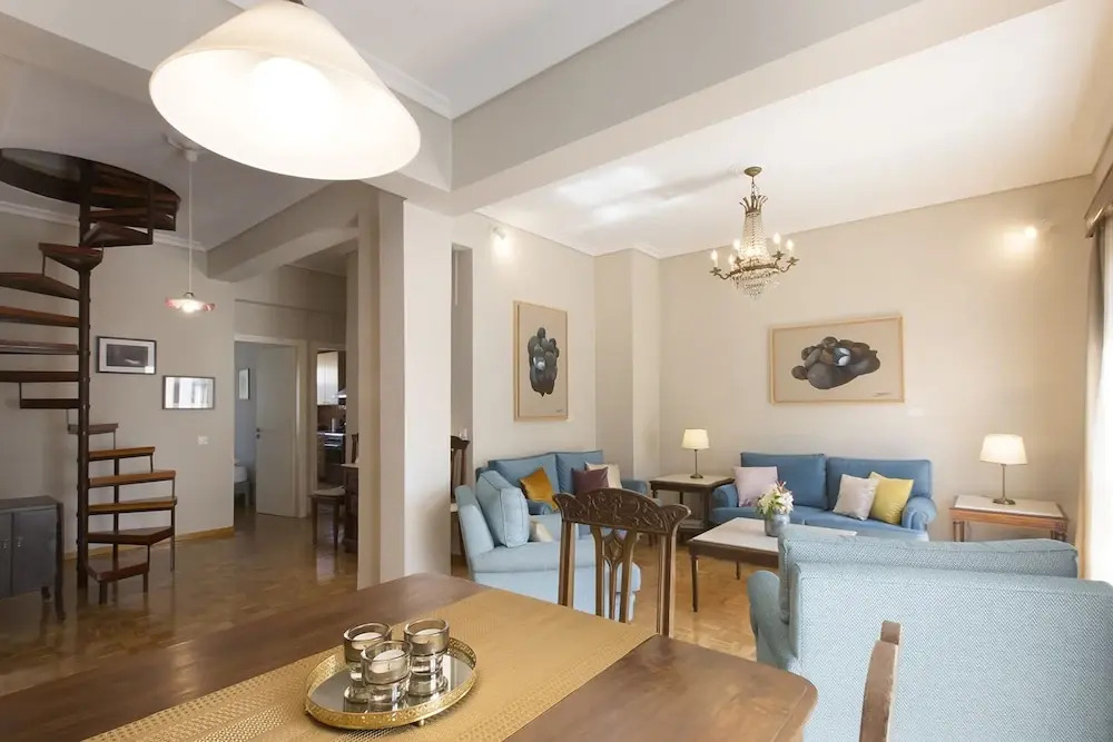 Amazing Two Storey Apartment - Thissio