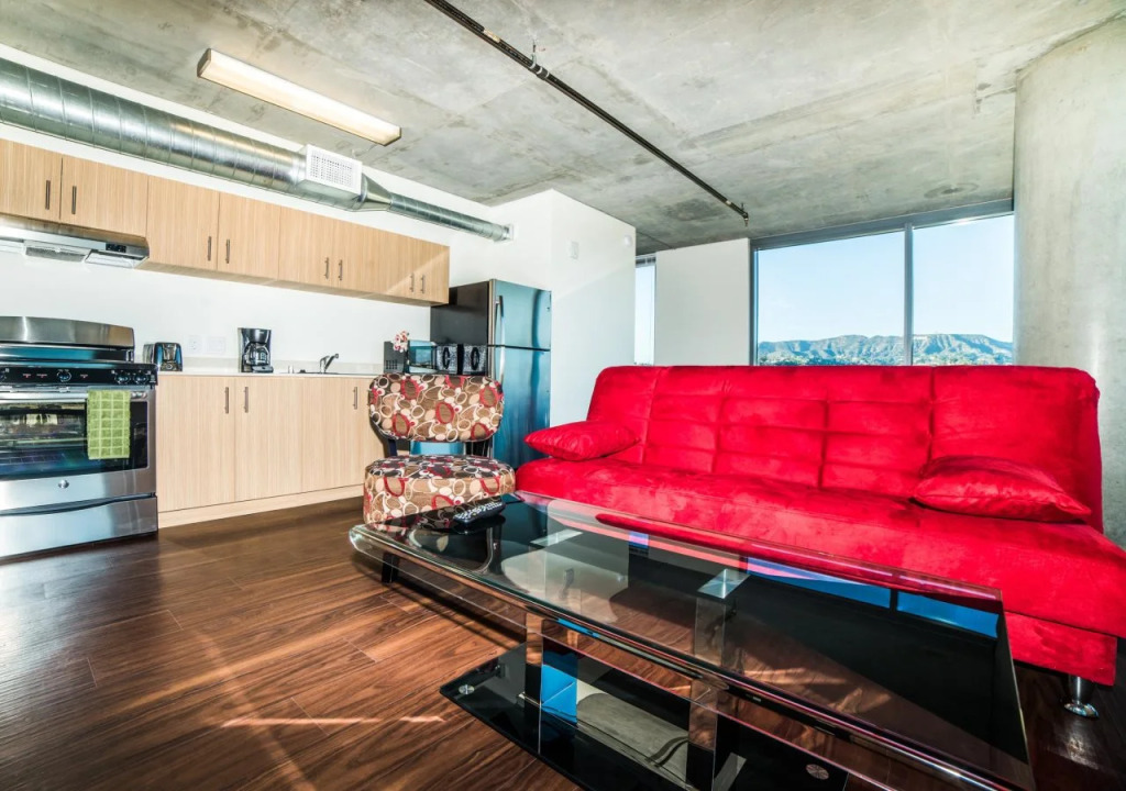Hollywood Panorama Suites
