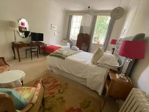 Baye House