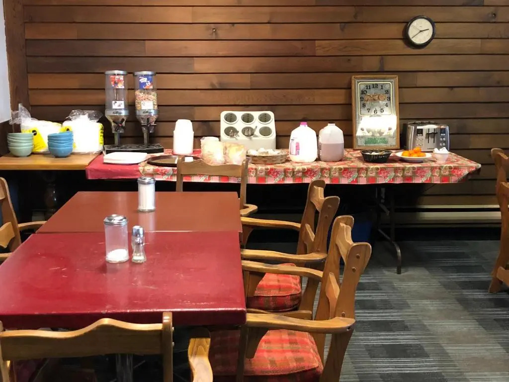 Agassiz Park Lodge