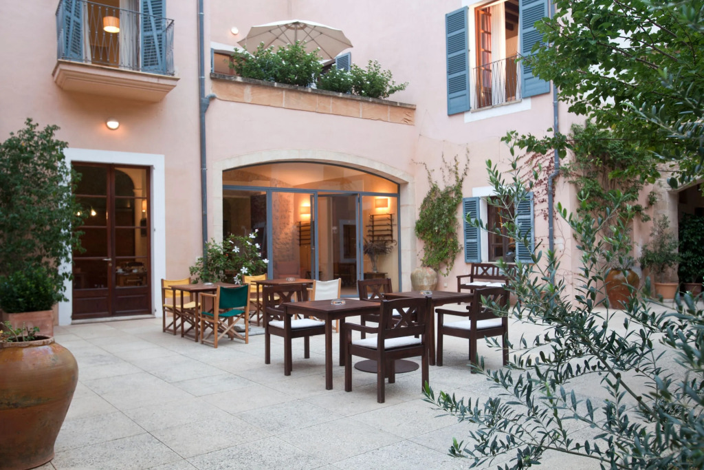 Hotel Can Moragues