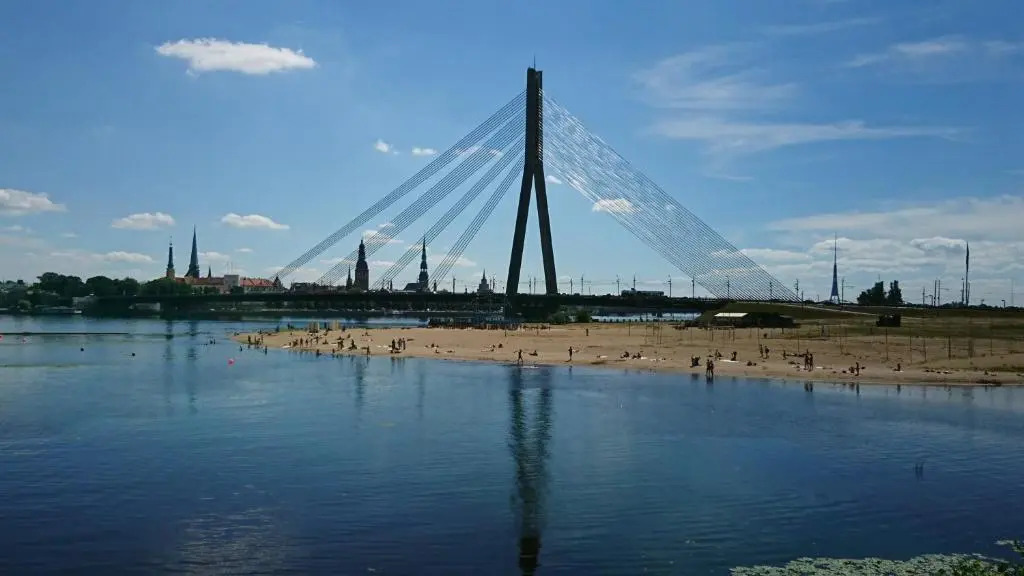 AveSol Apartment