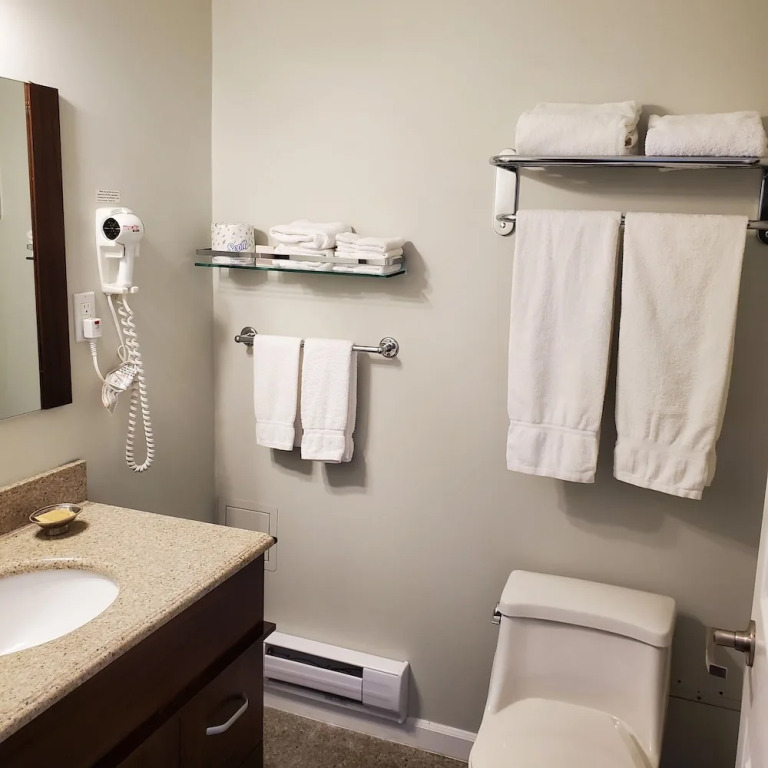 Stay Easy Inn