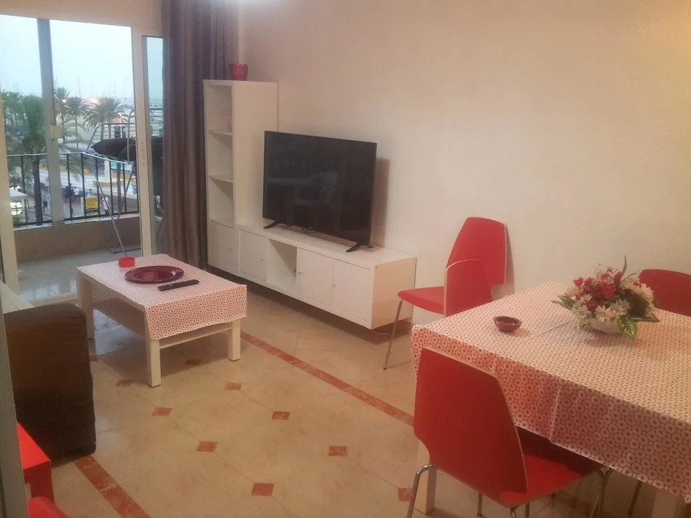 Apartment With 2 Bedrooms in Fuengirola, With Wonderful sea View, Furn
