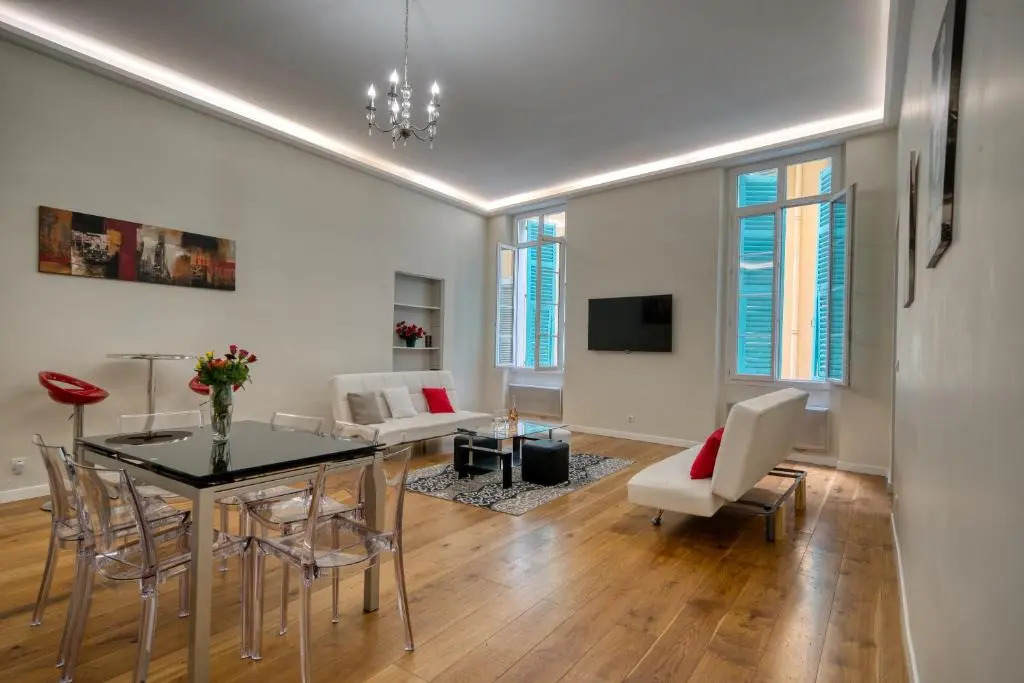 Old Town Luxury 3 Beds