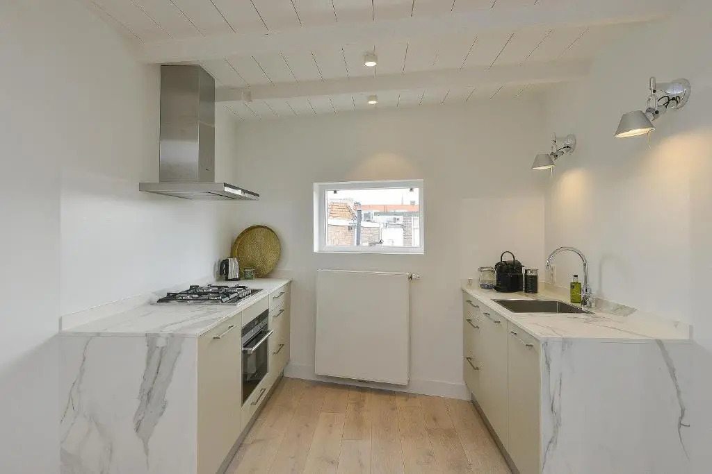 Endless Summer Beach Apartments