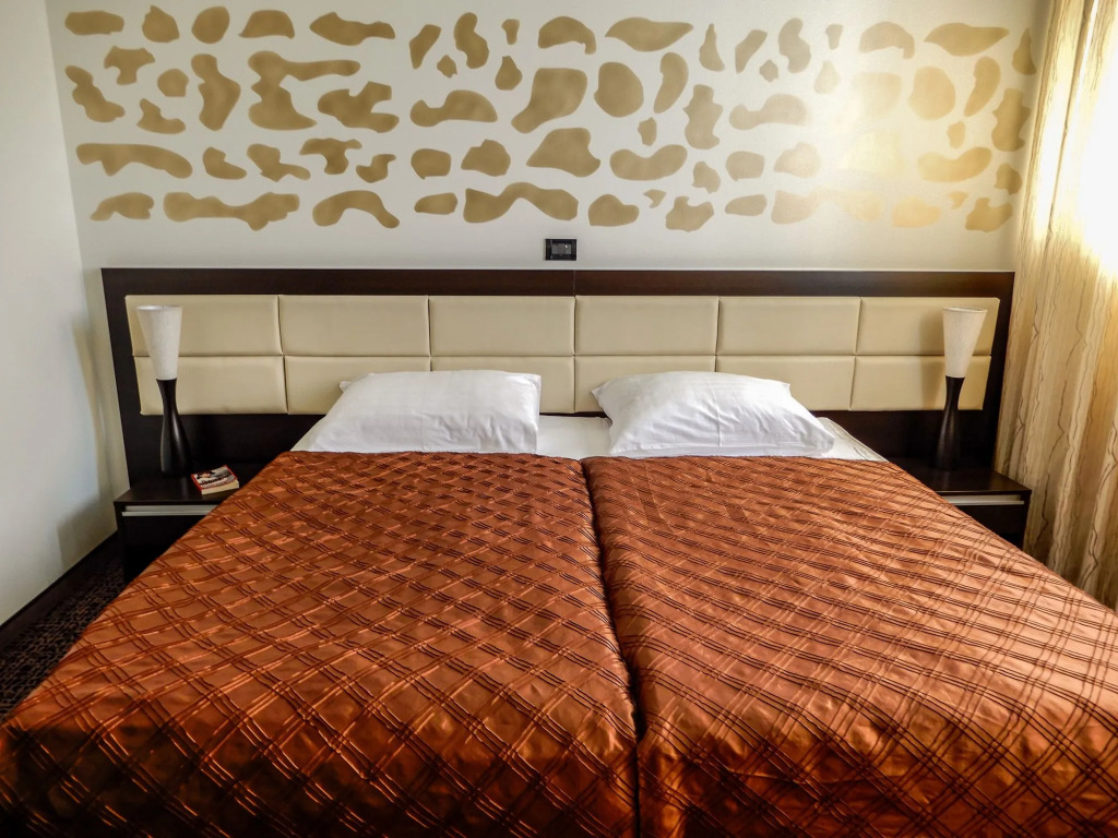 Hotel Diplomat