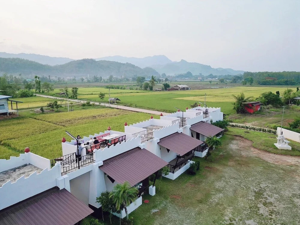 The Green Season Resort