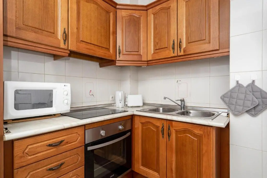 Central gem in Los Boliches SOHO with wifi and tv ref77