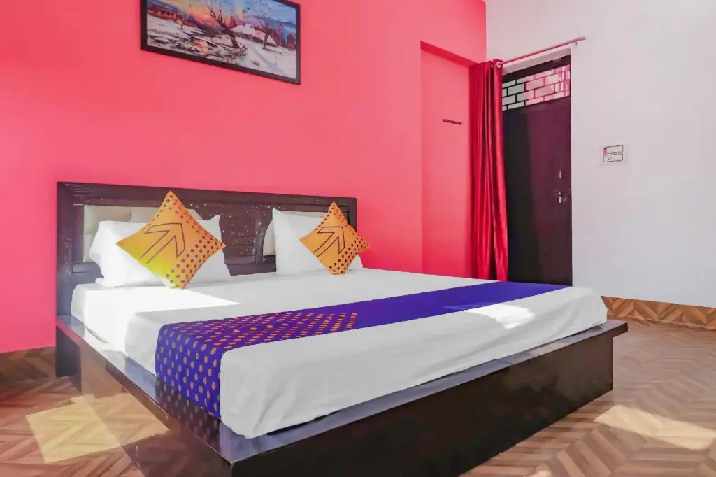 R N Residency by OYO Rooms