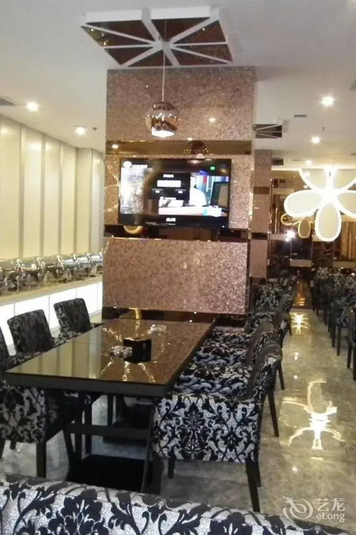 Victoria Hotel