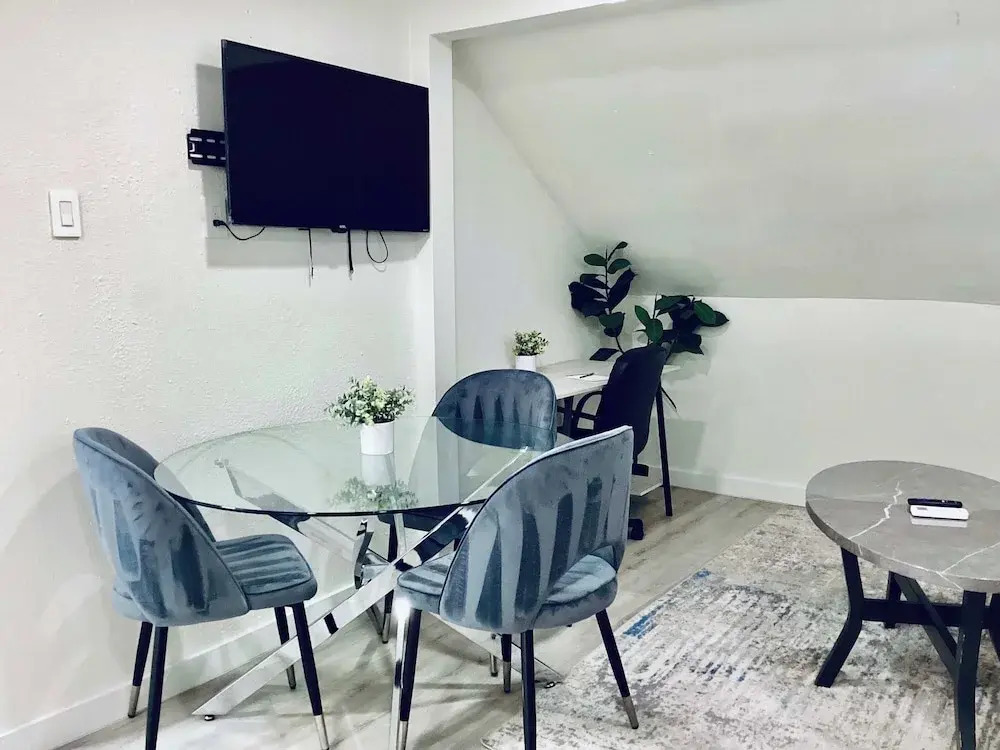 Boardwalk Bungalow Combo Stay for 9