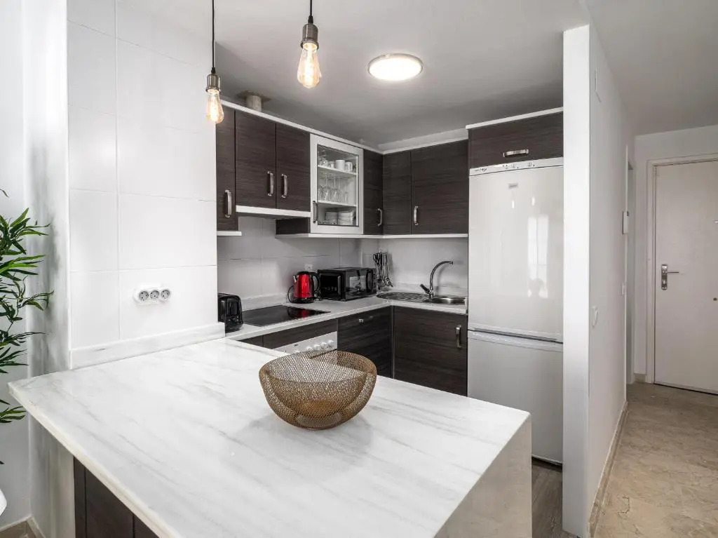 Small Oasis 2366 Sea View