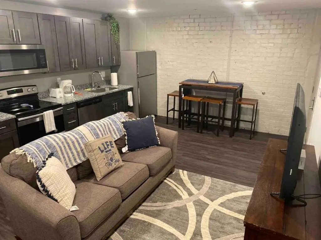 Apt 251 Studio 2 Beautiful loft located in downtown Leavenworth