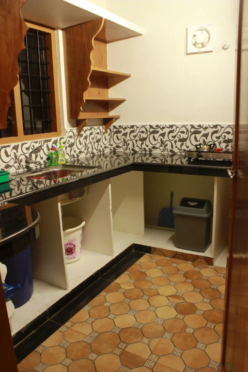 Verdant Vagamon Cottage