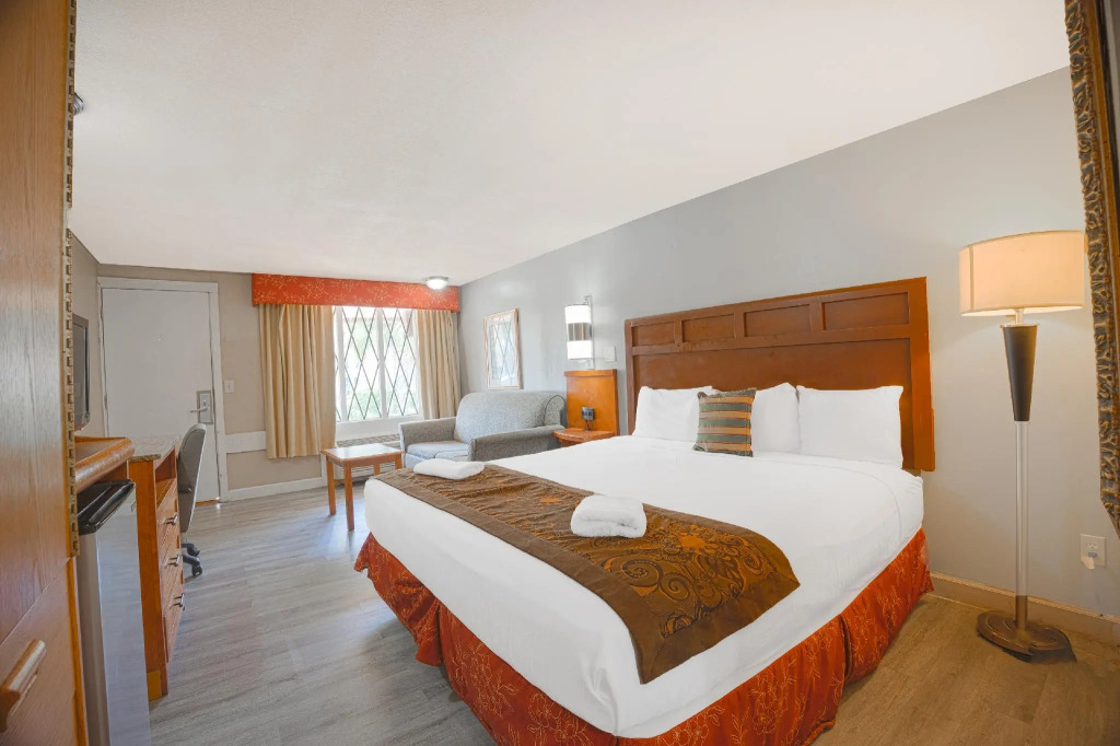 Liberty Inn and Suites Orlando - Kissimmee near Disney World