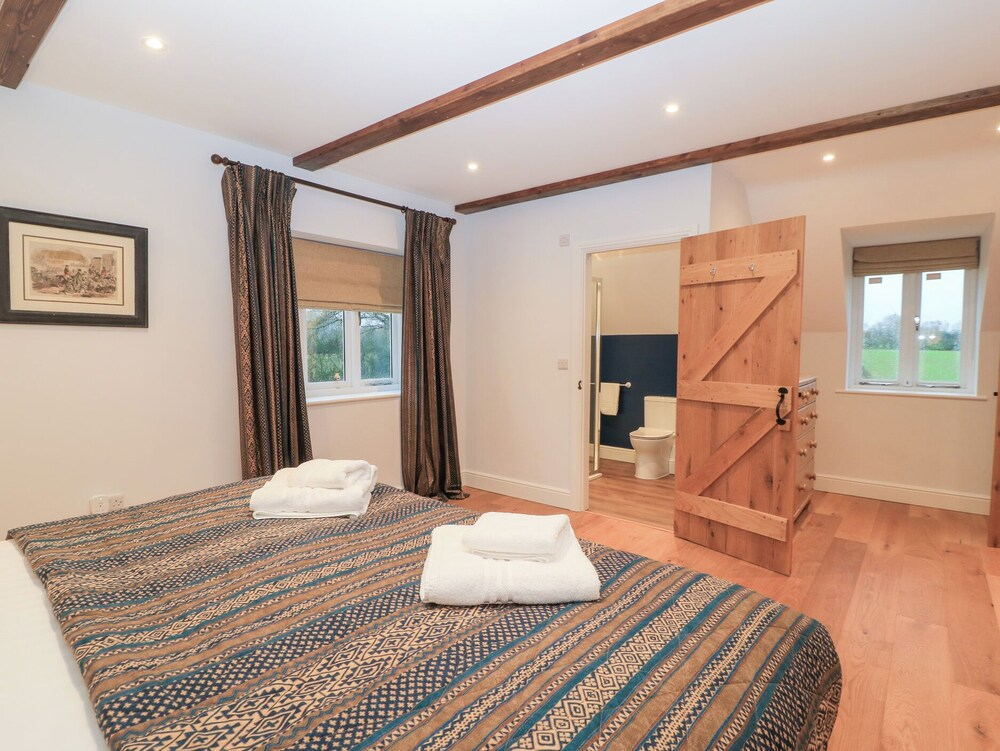 Peewit Coach House