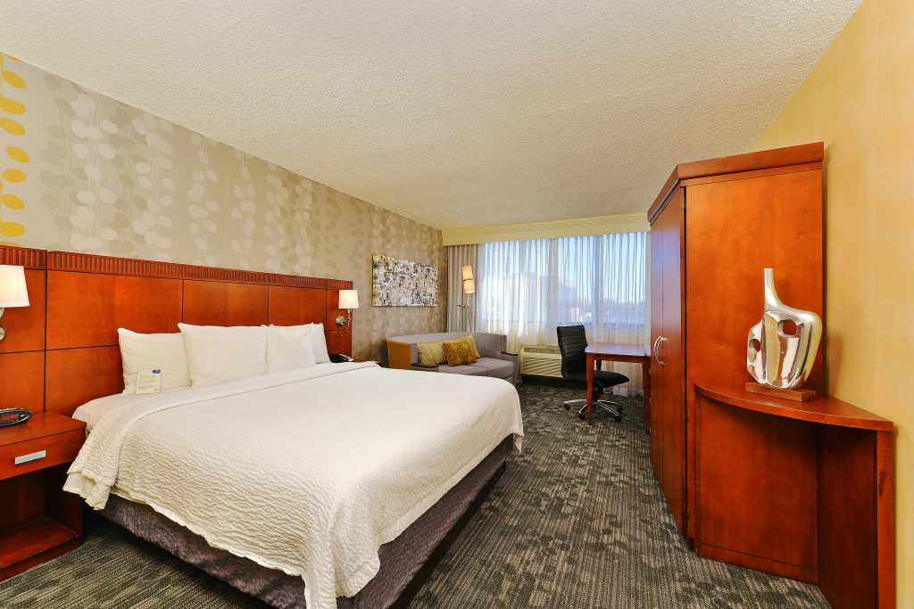 Courtyard by Marriott Denver Cherry Creek