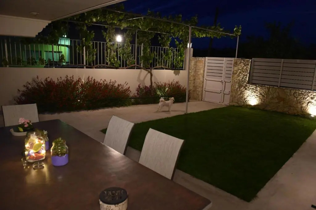 Fanis Apartment