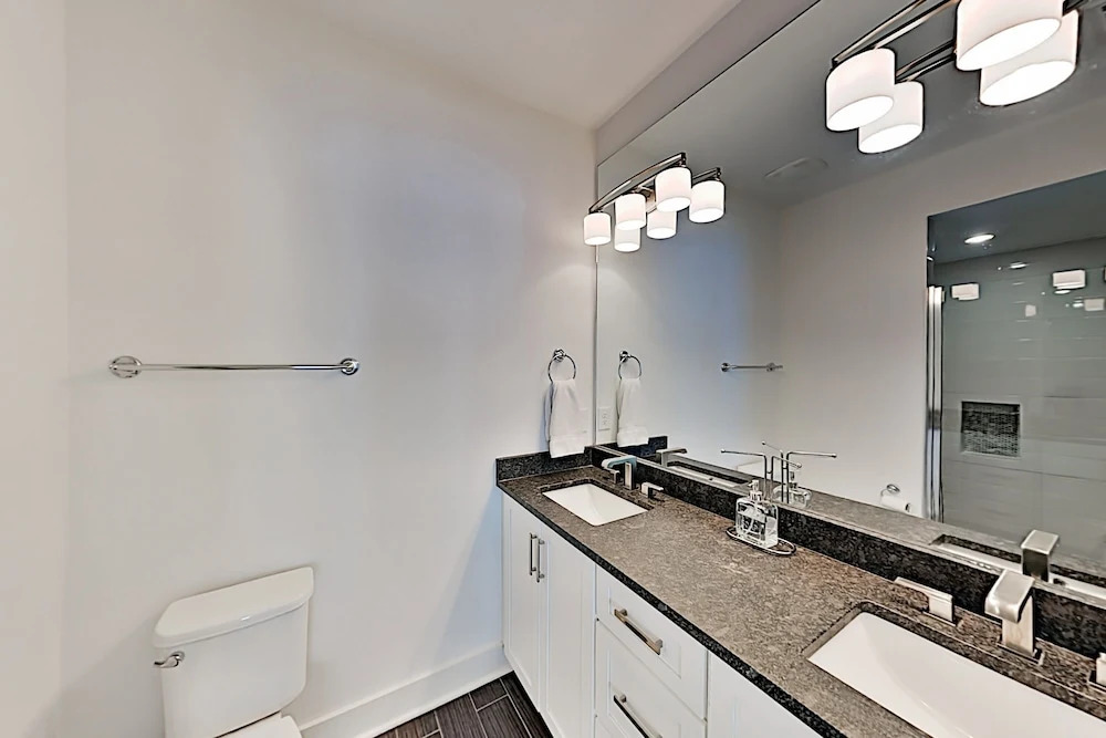1050etln 3 Bedroom Townhouse