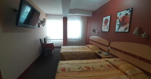 HOTEL Javier Prado Inn