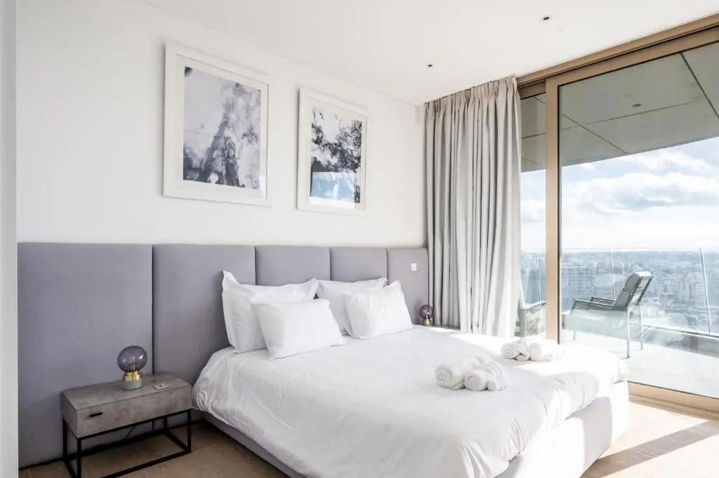360 Nicosia-3 bedrooms Panoramic Deluxe Residence