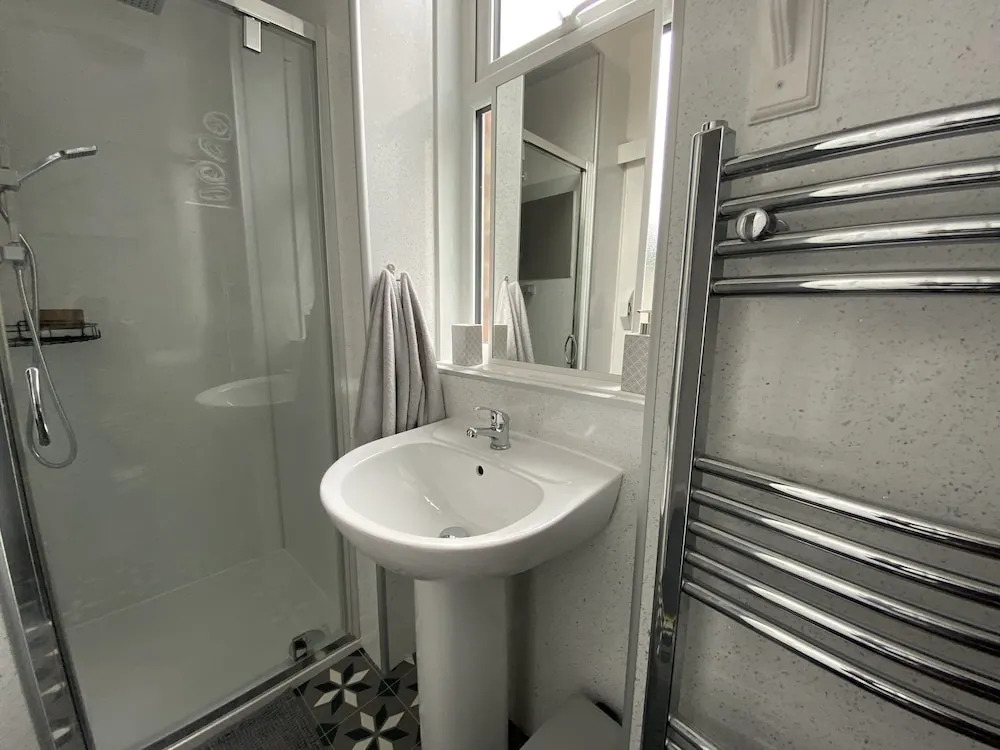 Impeccable 1-bed Apartment Perth a Home From Home