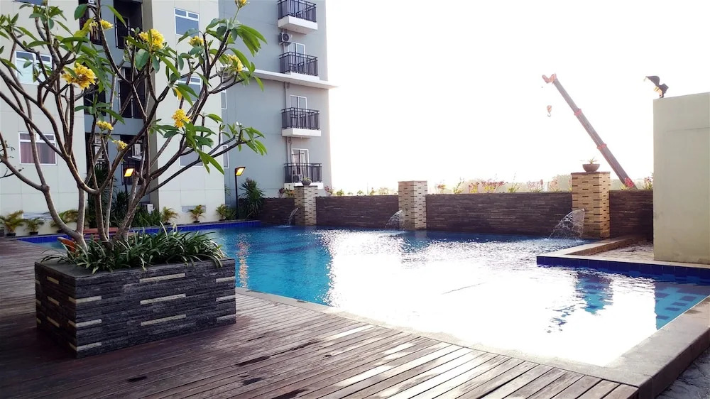 Comfortable Apartment at Gading Greenhill near to Kelapa Gading