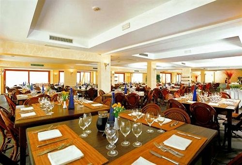 Le Mandrelle Beach Resort