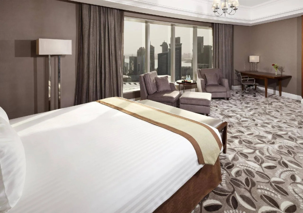Best Plaza West Bay Hotel
