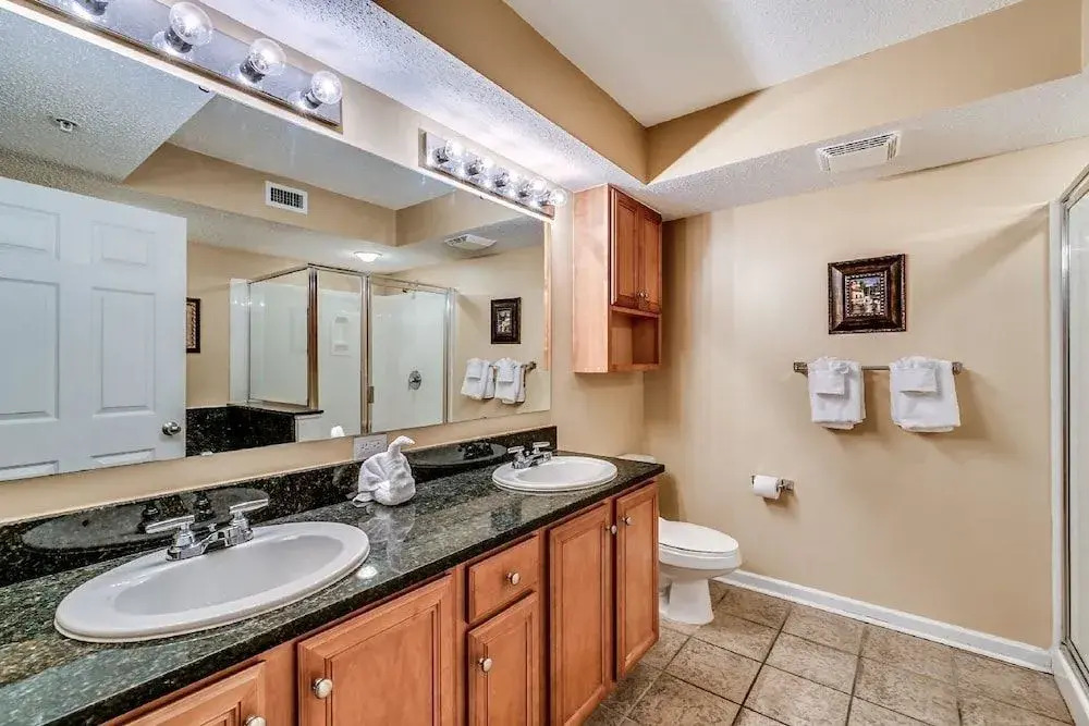 South Shore Villas - 501 by RedAwning
