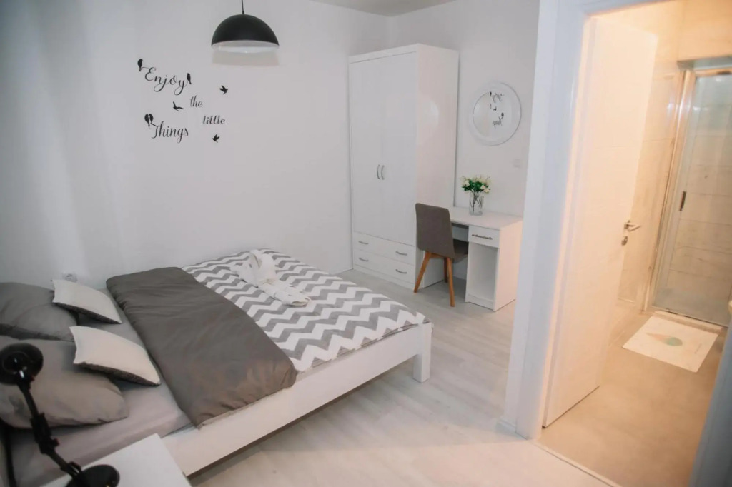 Luxury Apartment Crnjac