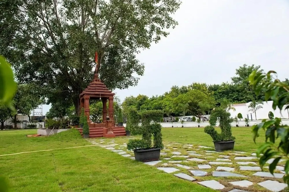 The Welcome Resorts