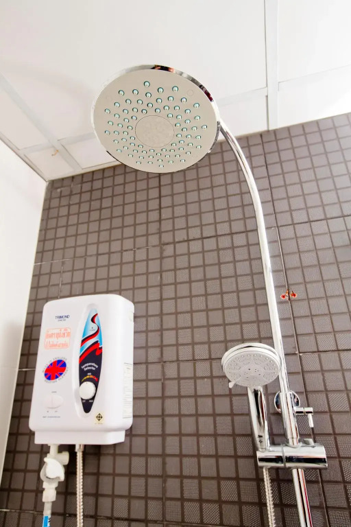 Sinsuvarn Airport Suite Hotel