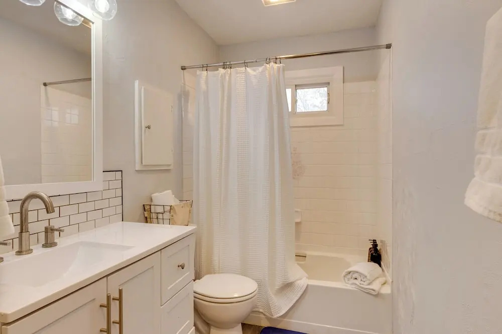 Charming State College Home - 4 Mi to Psu!